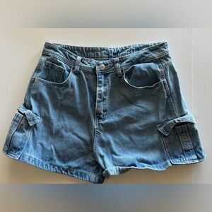 SHEIN women’s shorts size L